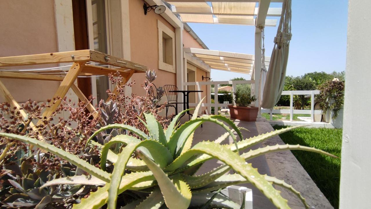 Вилла Le Zagare Di Vendicari Lido di Noto Экстерьер фото