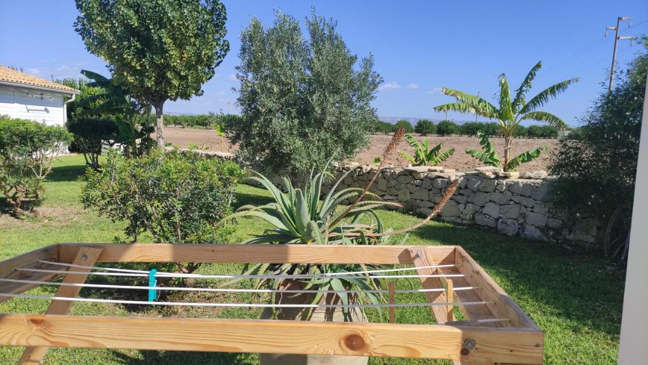 Вилла Le Zagare Di Vendicari Lido di Noto Экстерьер фото